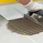 tiler working renovation1